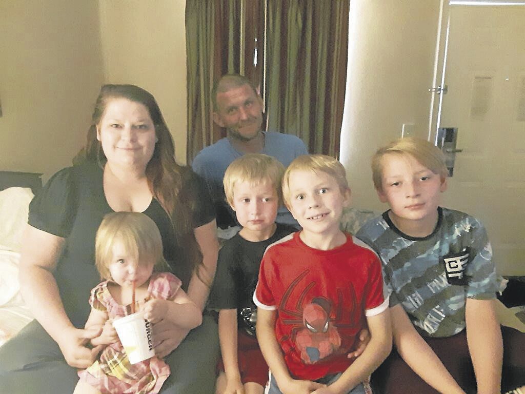 displaced family 1.jpg